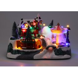 MAGISK VINTERLANDSBY MED KARRUSEL DRENG P HEST