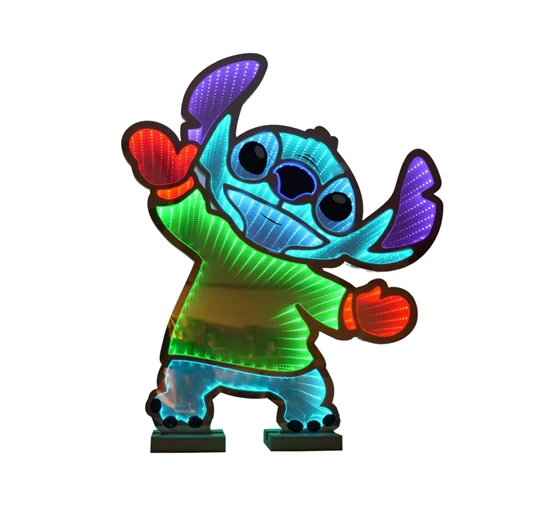 DISNEY STITCH INDENDRS JULEBELYSNING  H75 CM