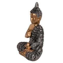 BUDDHA FIGUR SIDDENDE I EN HARMONISK MEDITATION H13 CM � GULD, SORT OG S�LV